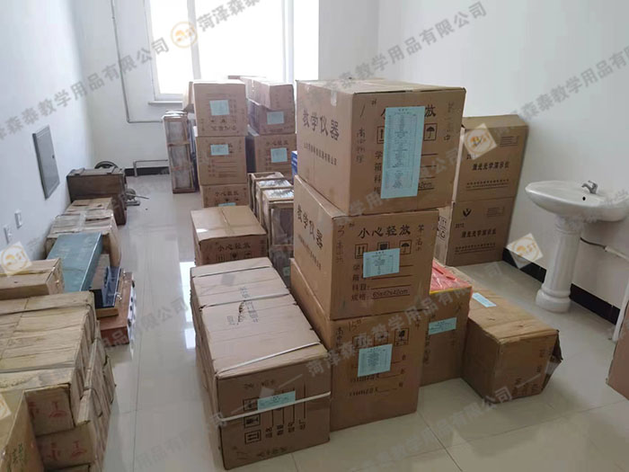 聊城市教育局強抓中小學教學實驗儀器，教學儀器廠家工作